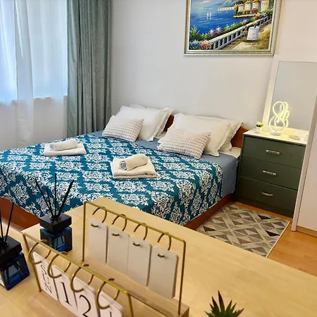 Nessebar Family - Large Terrace, Pools Apartment *