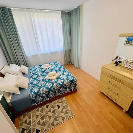 Nessebar Family - Large Terrace, Pools Apartment Slantschew brjag