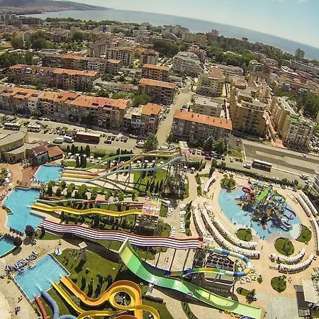 Nessebar Family - Large Terrace, Pools דירה סאני ביץ'